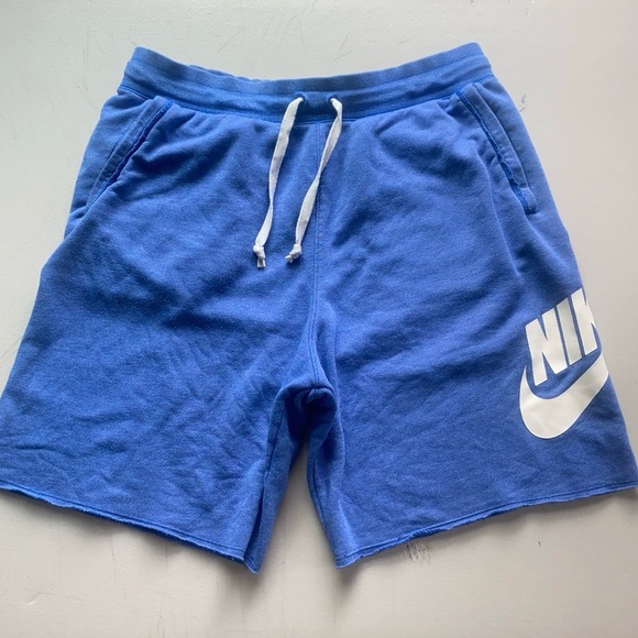 Nike Men's Athletic Shorts in Blue and White Size Large - Picture 1 of 5